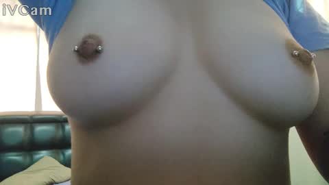 AlaiaSam online show from December 2025 08:38:01 PM