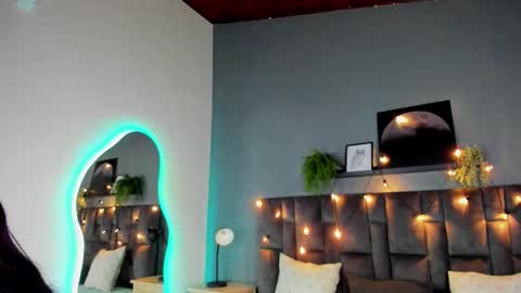  Alaia  online show from December 2025 11:39:02 AM