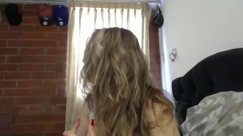 Snapshot of alaina_blessed chatting on November 2025 08:30:01 PM alaina_blessed online show from November 2025 08:30:01 PM