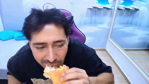 Snapshot of alan_allexander chatting on March 2026 02:04:01 AM ALAN online show from March 2026 02:04:01 AM