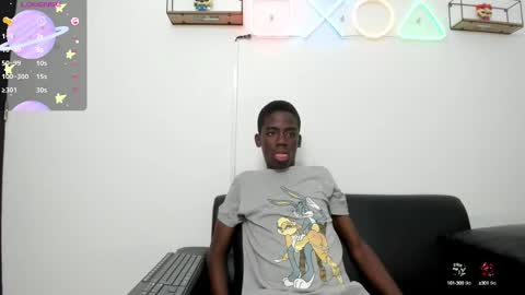 Snapshot of alan_blacke chatting on September 2025 08:22:02 PM alan_blacke online show from September 2025 08:22:02 PM