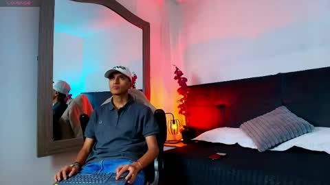 Snapshot of alan_colthon chatting on April 2026 02:25:02 AM alan_colthon online show from April 2026 02:25:02 AM