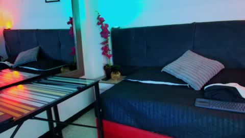 Snapshot of alan_colthon chatting on April 2026 02:47:02 AM alan_colthon online show from April 2026 02:47:02 AM