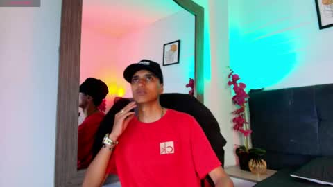 Snapshot of alan_colthon chatting on April 2026 03:44:01 AM alan_colthon online show from April 2026 03:44:01 AM