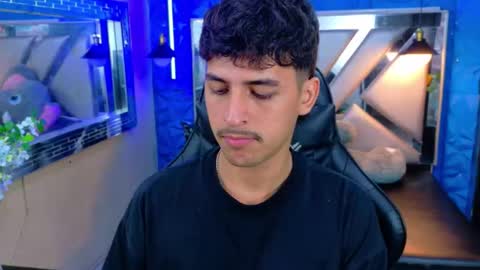 ALAN DEL REY online show from October 2025 08:28:02 PM