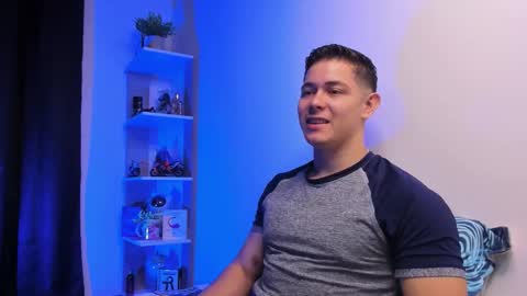 Alan Hadid online show from November 2025 01:49:02 PM