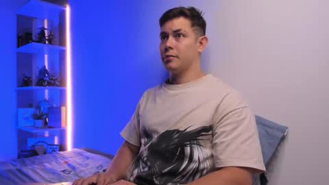 Alan Hadid online show from January 2026 08:32:01 PM