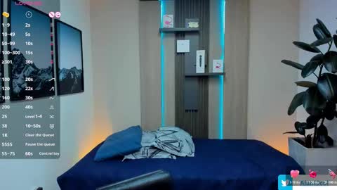 Alan  Kevin can we reach 100 thumbs up please guys  online show from February 2026 07:12:02 PM