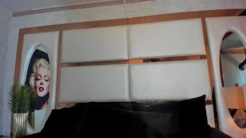 Snapshot of alan_santhos chatting on October 2025 04:35:01 AM ---Alan--- online show from October 2025 04:35:01 AM