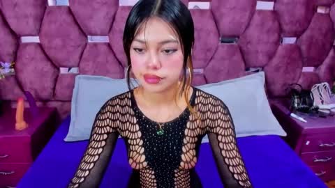 alana_deivis online show from April 2026 02:49:02 AM