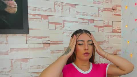 Snapshot of alana_gray3 chatting on February 2025 05:11:02 AM alana_gray3 online show from February 2025 05:11:02 AM