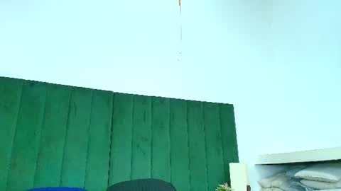 Snapshot of alana_petite chatting on June 2026 12:59:01 AM ALANA PETITE online show from June 2026 12:59:01 AM