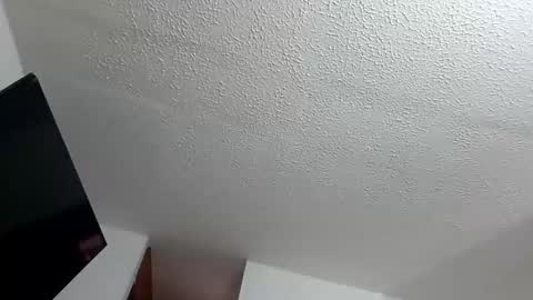 isabella online show from December 2025 02:44:01 PM