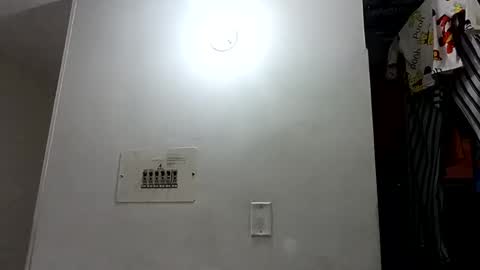 isabella online show from January 2026 12:21:01 PM