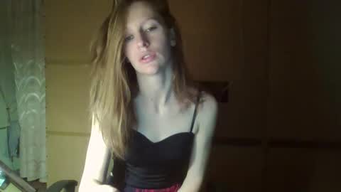 Elisa online show from February 2025 09:14:02 PM