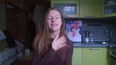 Elisa online show from March 2025 12:22:01 PM