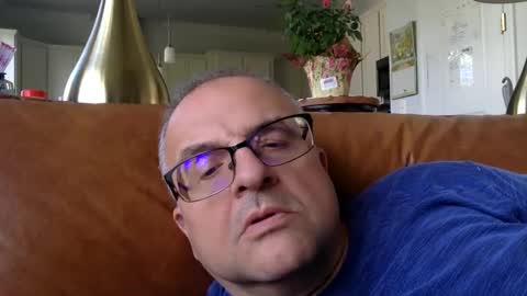 alankrieski1174 online show from October 2025 07:11:02 PM