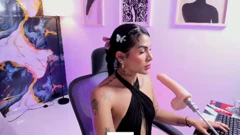 Alana online show from June 2026 07:14:02 PM
