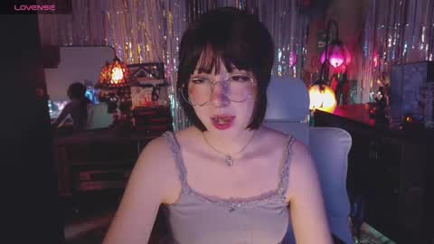 Alaska Grace       online show from February 2026 03:28:02 AM