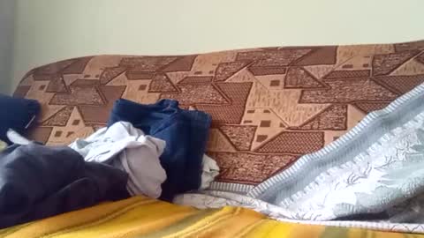 alaxcee online show from November 2025 10:35:02 AM