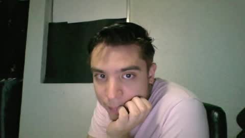 Snapshot of alber753713 chatting on June 2026 02:33:01 AM alber753713 online show from June 2026 02:33:01 AM