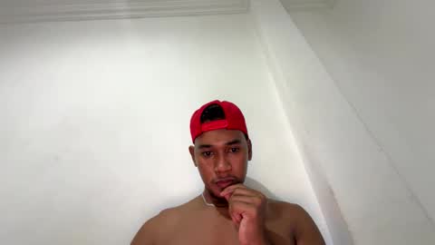 albert_gil69 online show from April 2026 04:35:01 AM