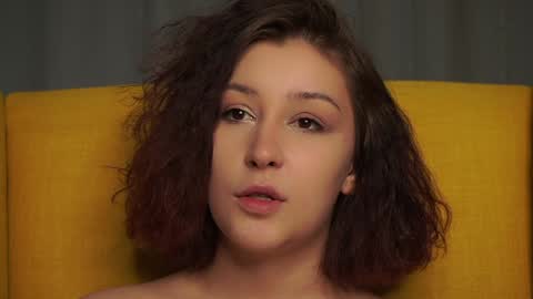 Snapshot of albertaellen chatting on January 2025 08:00:01 PM Hi all. My name is Stela and this is my first day here online show from January 2025 08:00:01 PM