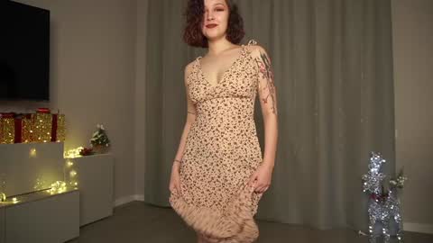 Snapshot of albertaellen chatting on January 2025 07:39:02 PM Hi all. My name is Stela and this is my first day here online show from January 2025 07:39:02 PM