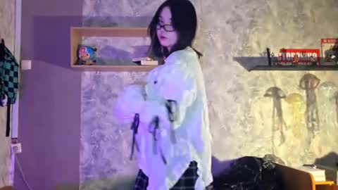 Im Katrina online show from December 2025 12:56:02 PM