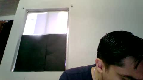 Snapshot of albertoarenas16 chatting on May 2026 10:48:02 PM albertoarenas16 online show from May 2026 10:48:02 PM