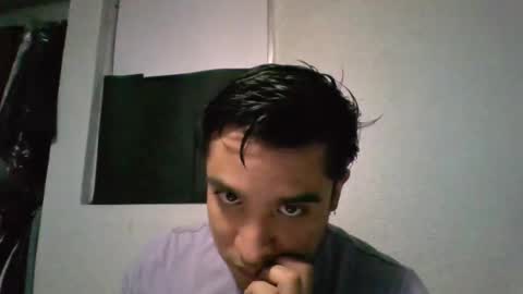 Snapshot of albertoarenas16 chatting on May 2026 04:08:02 AM albertoarenas16 online show from May 2026 04:08:02 AM