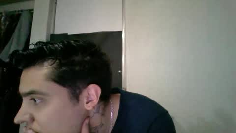 Snapshot of albertoarenas16 chatting on May 2026 02:07:02 AM albertoarenas16 online show from May 2026 02:07:02 AM