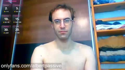 Snapshot of albertpassive chatting on March 2026 06:32:01 PM albertpassive online show from March 2026 06:32:01 PM