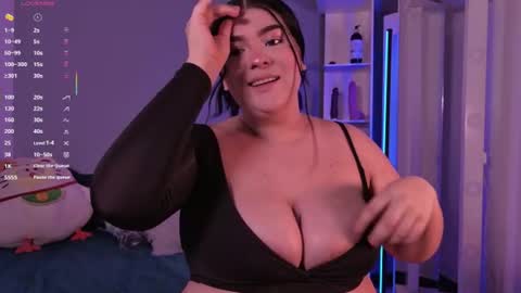 Silvanna online show from August 2026 12:42:01 AM