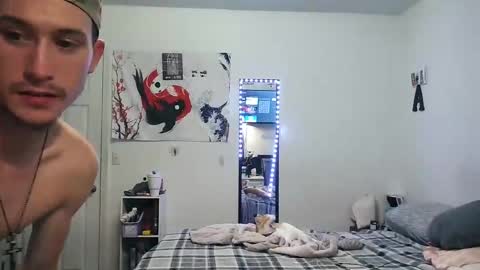 Snapshot of alecurclit chatting on December 2024 04:23:02 AM alecurclit online show from December 2024 04:23:02 AM