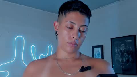 Alejandra online show from November 2025 02:24:01 AM