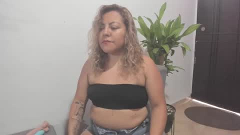  Aleja  online show from September 2025 09:15:01 PM