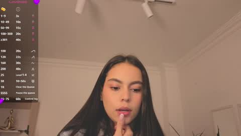 Snapshot of alejaa___ chatting on May 2026 11:15:02 AM Alejandra online show from May 2026 11:15:02 AM