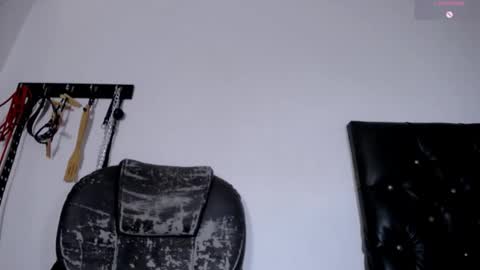 alejahornyx online show from April 2026 04:15:02 PM