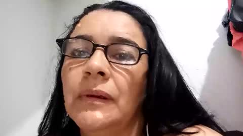 Snapshot of alejakin chatting on November 2025 10:22:02 PM alejakin online show from November 2025 10:22:02 PM