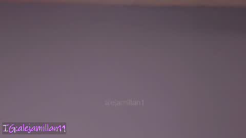 Snapshot of alejamillan1 chatting on July 2026 03:33:02 AM night GTM -5 online show from July 2026 03:33:02 AM