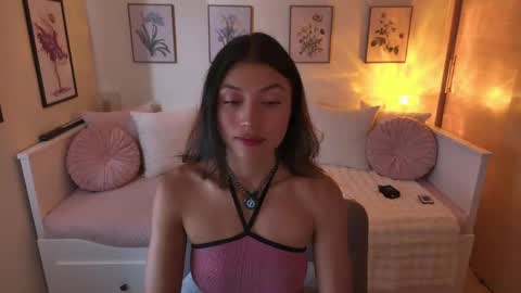 Alejandhra online show from May 2026 01:29:02 PM