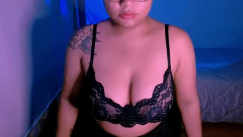 Alejandra  online show from May 2026 11:22:01 PM