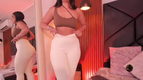 Aleja  online show from March 2026 08:48:01 PM