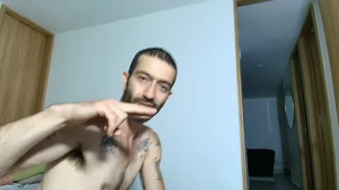 Snapshot of alejandro_bigcock chatting on June 2026 03:22:02 AM Alejandro Hernndez online show from June 2026 03:22:02 AM