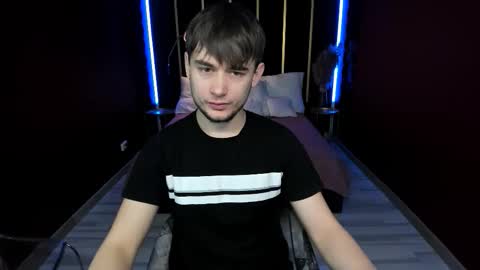 Snapshot of alejandro_ellias chatting on January 2026 04:17:02 AM Alejandro online show from January 2026 04:17:02 AM