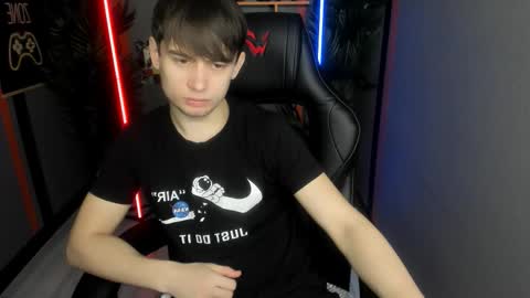 Snapshot of alejandro_ellias chatting on February 2026 09:04:02 AM Alejandro online show from February 2026 09:04:02 AM