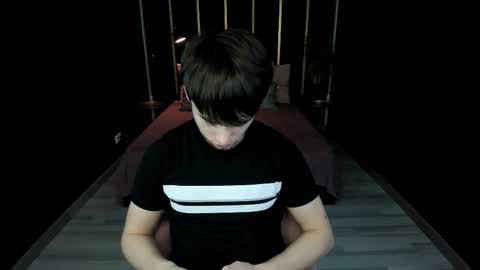 Snapshot of alejandro_ellias chatting on February 2026 05:44:01 AM Alejandro online show from February 2026 05:44:01 AM