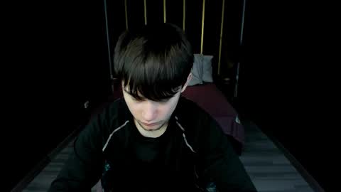 Snapshot of alejandro_ellias chatting on February 2026 05:48:02 AM Alejandro online show from February 2026 05:48:02 AM