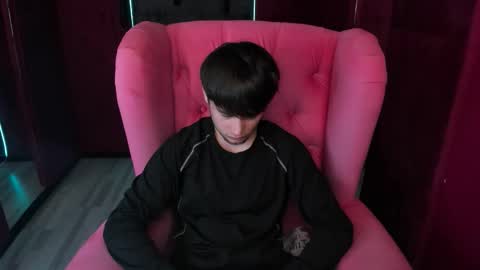 Snapshot of alejandro_ellias chatting on March 2026 10:21:01 AM Alejandro online show from March 2026 10:21:01 AM